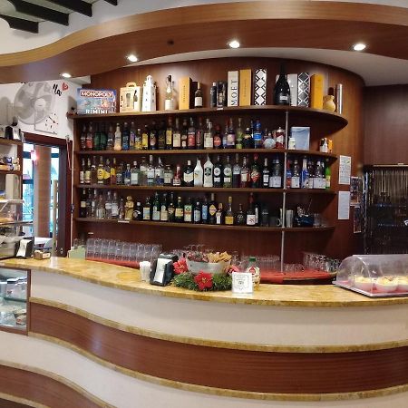 Hotel Dei Platani Rimini Dış mekan fotoğraf