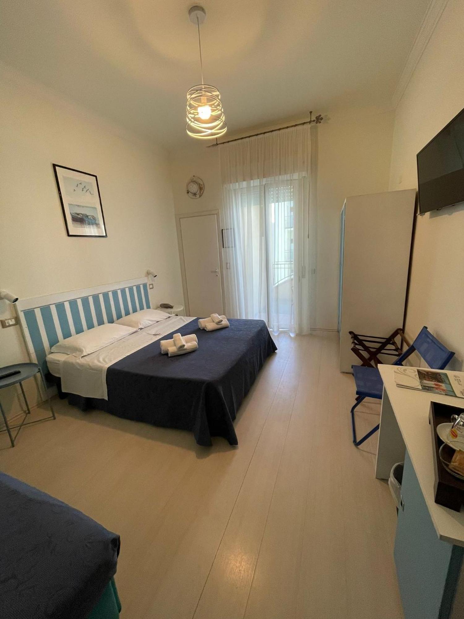 Hotel Dei Platani Rimini Dış mekan fotoğraf