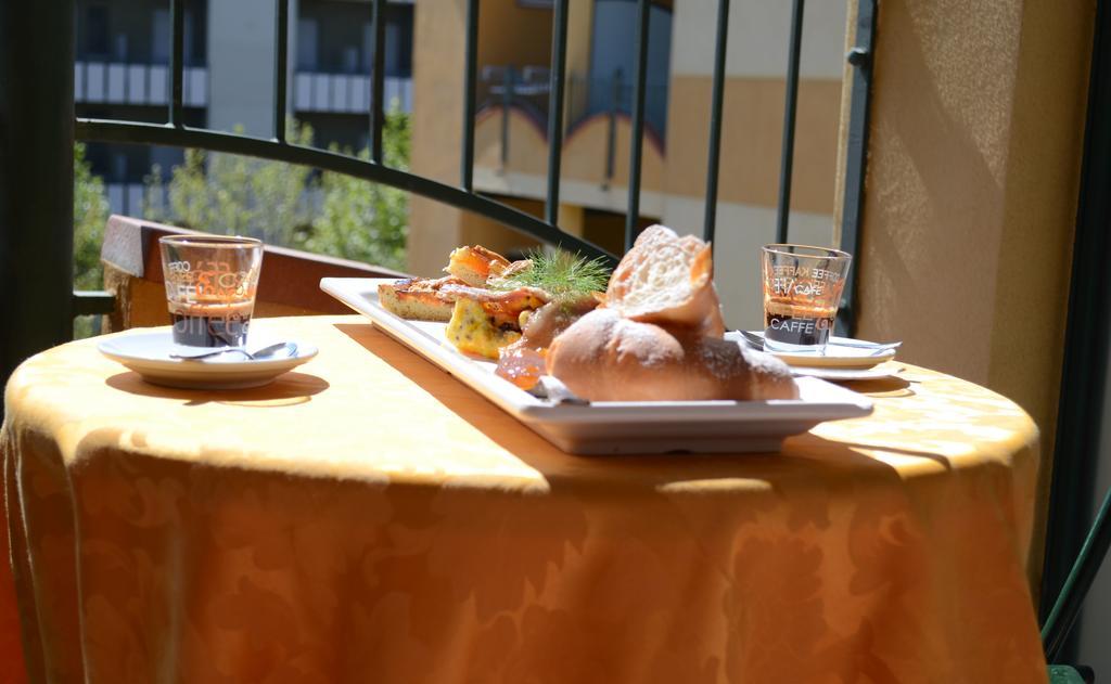 Hotel Dei Platani Rimini Dış mekan fotoğraf